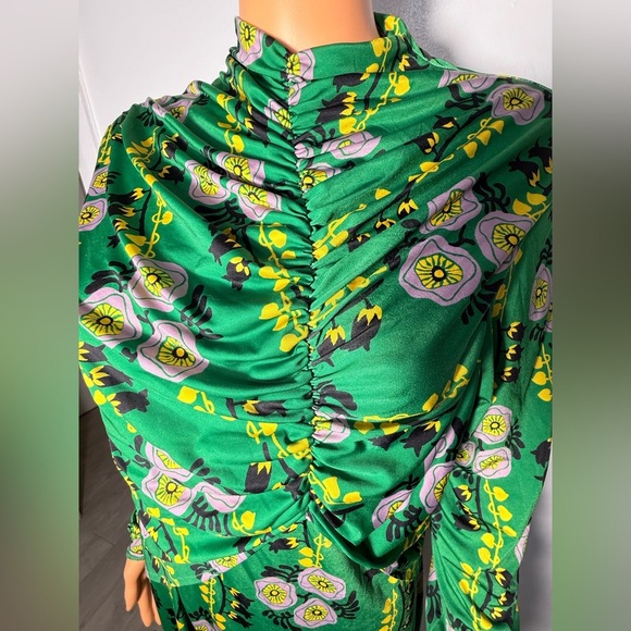 Zara Green Floral Long Sleeve Dress - Picture 5 of 10